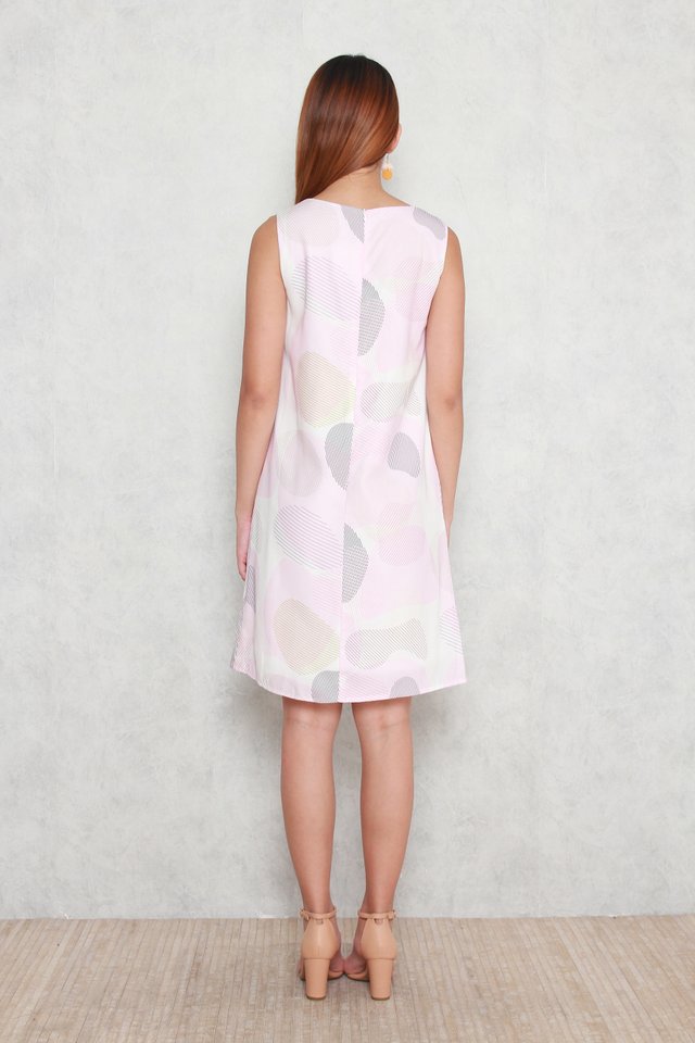 Lucille Sleeveless Abstract Midi Dress in Pink