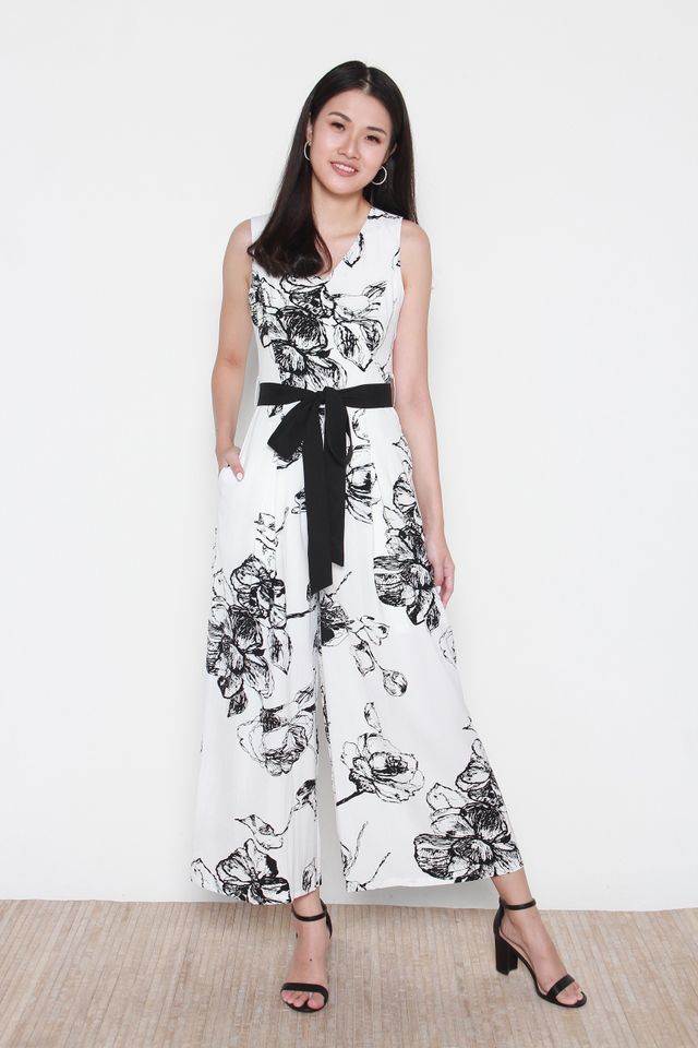 Haely Monochrome Printed Jumpsuit in White