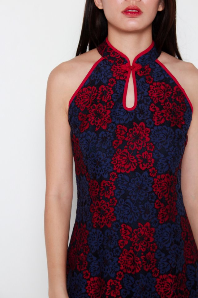 Kwan Cut-In Keyhole Duo Colour Lace Cheongsam Dress in Red/Blue