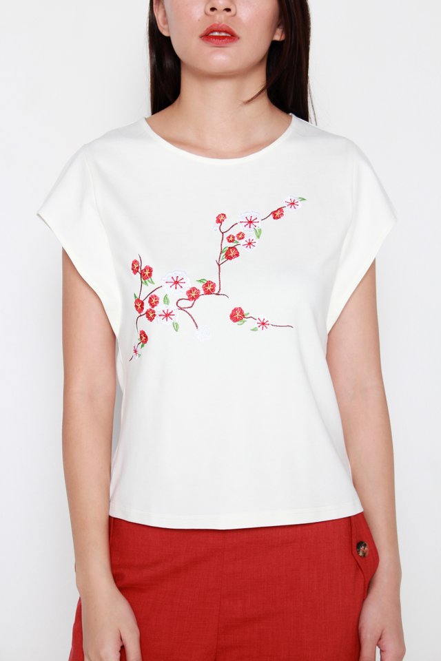 Sakura Embroidery Top in White
