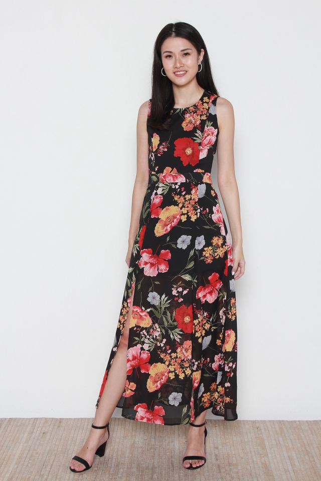 Leain Floral Maxi Dress in Black