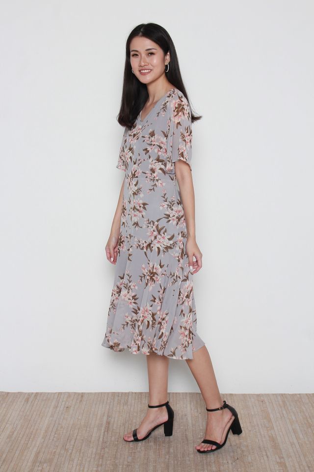 Angeline Floral Print With Flutter Sleeves Dress in Grey Blue