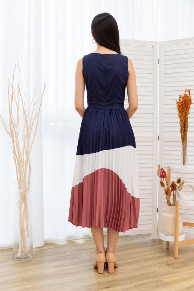 Krissy Tiered Colours Pleated Maxi Dress in Navy Blue
