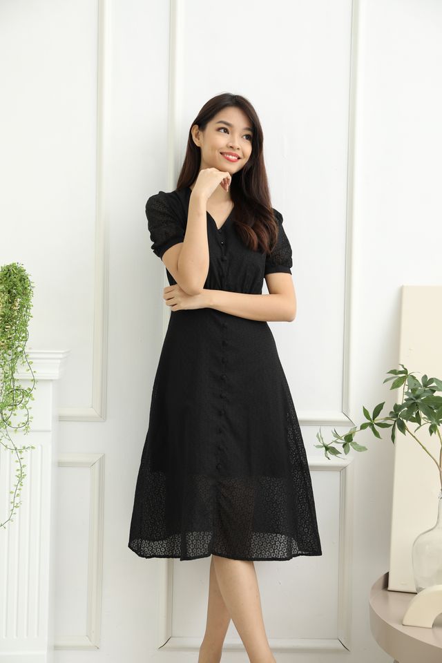 Luisa Front Button Down Sleeved Midi Dress in Black